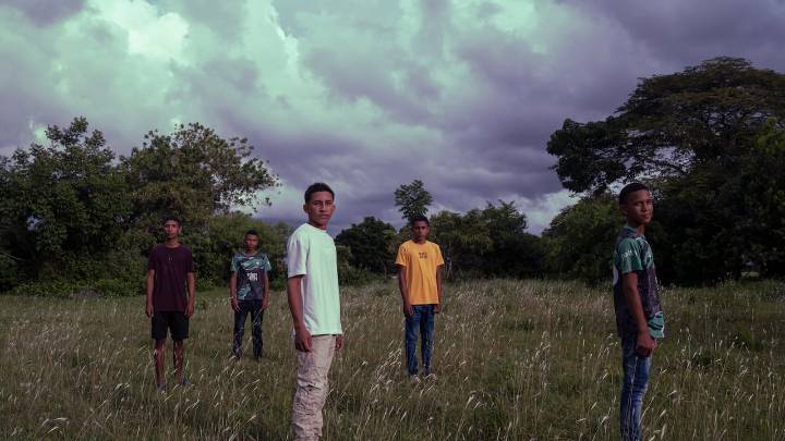 Jarupia: un fotolibro ficcionado sobre la ciénaga de Ayapel y los sueños de juventud