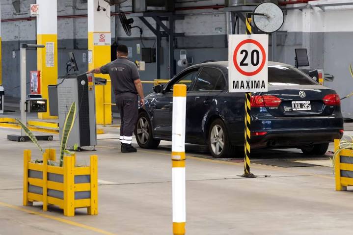 Trámite obligatorio. Cuánto sale hacer la VTV en CABA en noviembre 2025