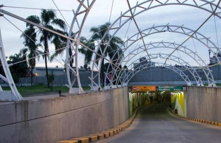 Cierran por la noche los túneles de calles Córdoba y Mendoza para cambiar las luminarias