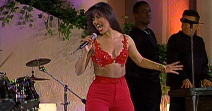 Did Selena Quintanilla Pérez Have Plastic Surgery?
