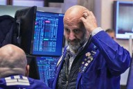Wall Street reaches mixed finish after choppy day