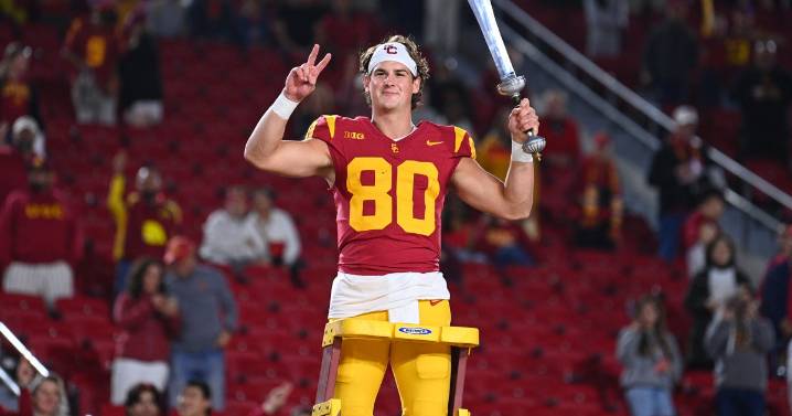 USC should've been penalized after QB wore punter's jersey number on fake punt, Big Ten says