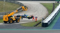 Franco Colapinto chocó en Interlagos y tuvo que abandonar al mismo tiempo que Piastri y Hulkenberg