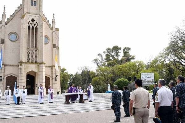 Misa en memoria de los caídos por la Patria