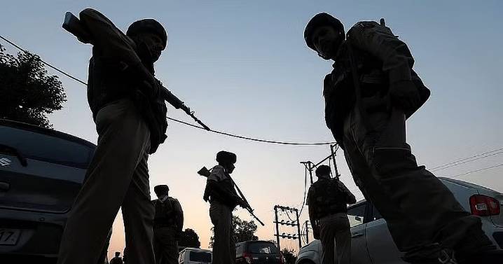 Jammu & Kashmir Police launch crackdown on kin of Pak