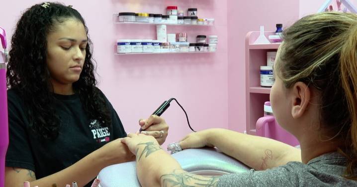 What’s Your Story: Crafting confidence one set at a time