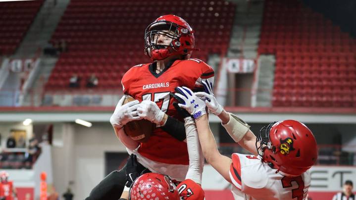Photos: Thursday's state high school football championships
