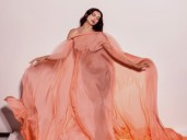 El Calendario Pirelli 2026 optó por bellezas maduras y famosas