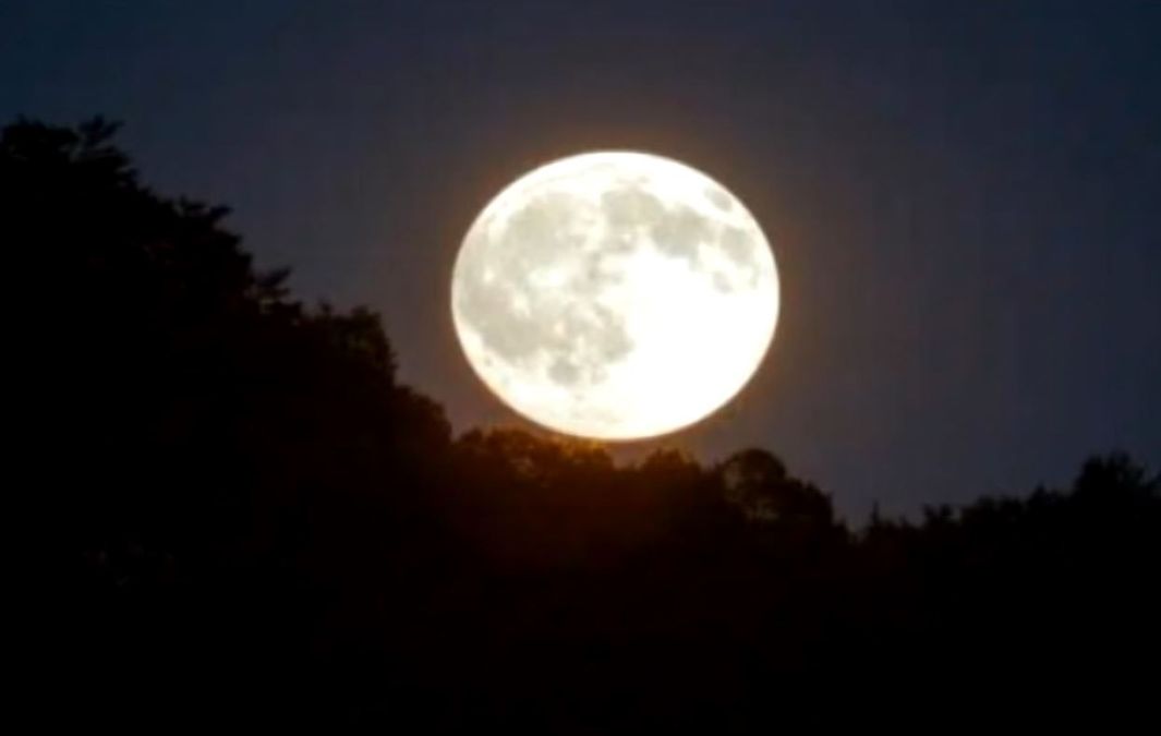 Rare Beaver Supermoon to illuminate the night sky today amid Kartik Purnima celebrations