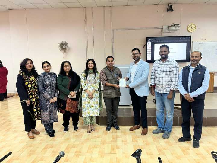 SMVDU Organizes Guest Lecture on Health Awareness Among Students
