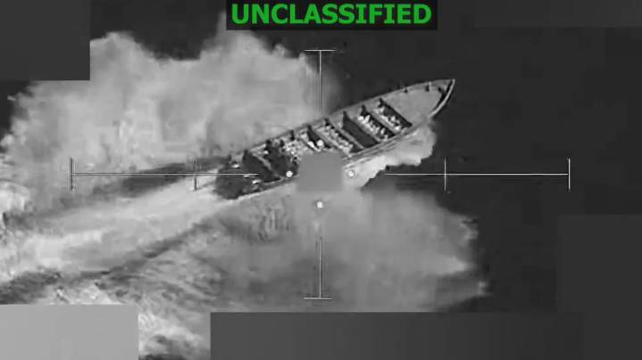 Estados Unidos destruye otra lancha en el océano Pacífico y mata a "tres narcoterroristas varones"