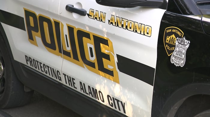 Police unit crashes into vehicle on way to assault call on South Side, SAPD says