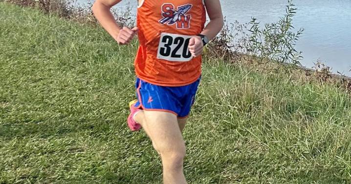 Local runners take on cross country state meet