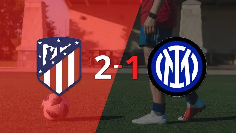 Champions League: Atlético de Madrid asegura la victoria al vencer 2