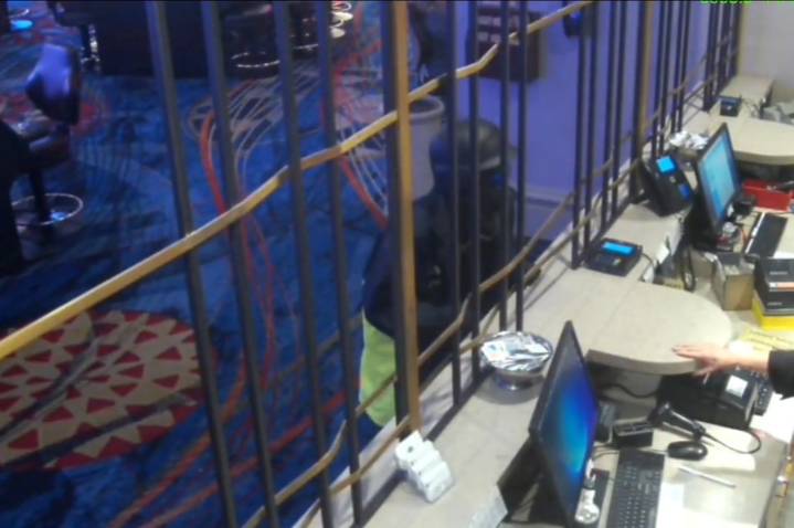 Las Vegas police release video of suspect in armed robbery at Summerlin casino