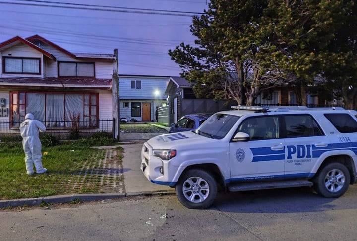 PDI investiga femicidio con arma blanca en Punta Arenas