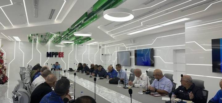 Comité Técnico de Corpoelec debate estrategias para mejorar Sistema Eléctrico Nacional