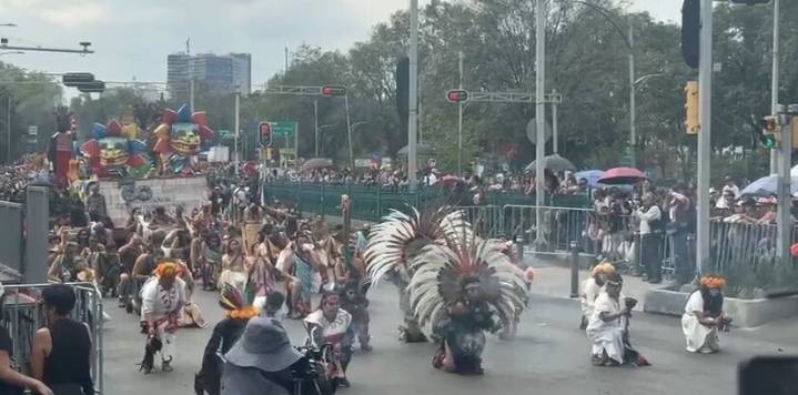 Brugada inaugura el Desfile de Día de Muertos 2025; "honramos una de las tradiciones más profundas y luminosas de nuestra identidad"