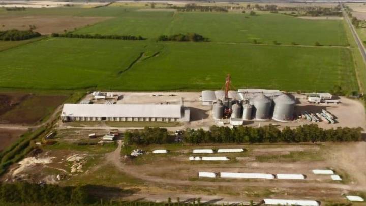 Evacuaron una planta cerealera en San Justo ante el riesgo de colapso de un silo cargado