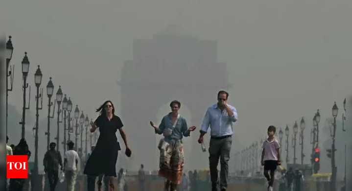 Choke’s on you: Delhi AQI inches towards ‘severe’ at five stations; hits season high of 388 before improving