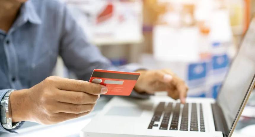 Los 5 consejos clave para compras seguras en Black Friday y Navidad