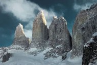 Contraloría oficia al Municipio y a Conaf para detallar medidas de seguridad por tragedia que dejó cinco turistas fallecidos