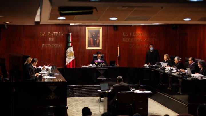 Empresas de Salinas Pliego deberán pagar 48 mil mdp; Corte resuelve asuntos el día del cumpleaños de López Obrador