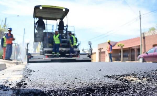 Inician trabajos de reparación y repavimentación en distintos sectores