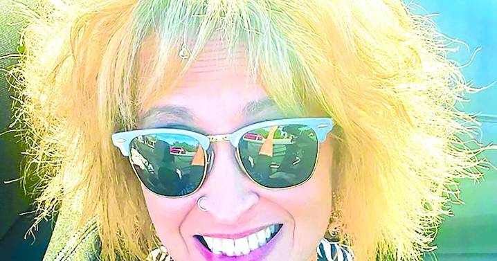 I love this life: My boring life