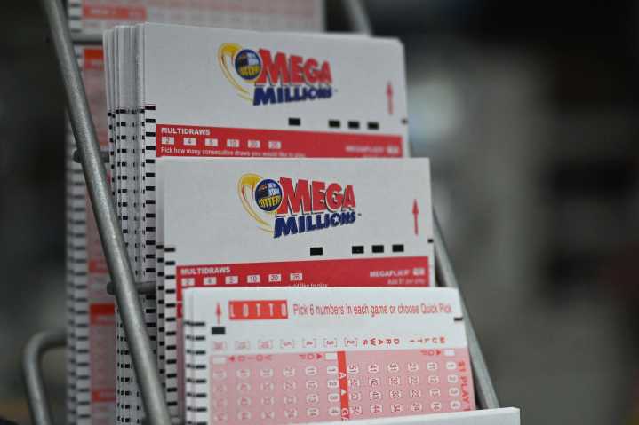 Mega Millions jackpot soars to $843 million