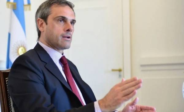 Michel cargó contra las políticas de Milei y reclamó por una "nueva etapa del peronismo"