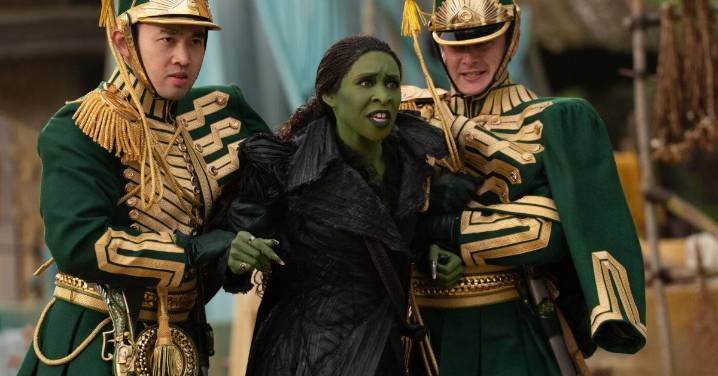 Se completa la buena adaptación de un gran musical