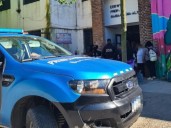 Padres y alumnos le dieron una salvaje paliza a docentes y directivos de una escuela de La Plata