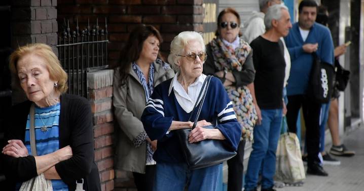 Jubilaciones: el Gobierno puso en marcha un nuevo índice para el cálculo de los aumentos de haberes