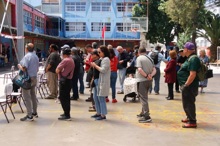 Este es simple “truco” para votar más rápido en las Elecciones 2025 en Chile: lo recomendó el Servel