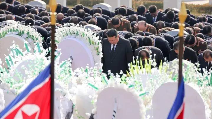 Kim Jong-un asistió al funeral de Estado de Kim Yong-nam, figura clave de la diplomacia de Corea del Norte [FOTOS]