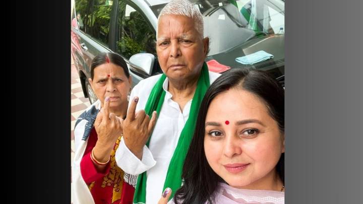 'Only Disowned My Brother': Rohini Acharya Says Father Lalu 'Always By My Side' Amid Family Feud