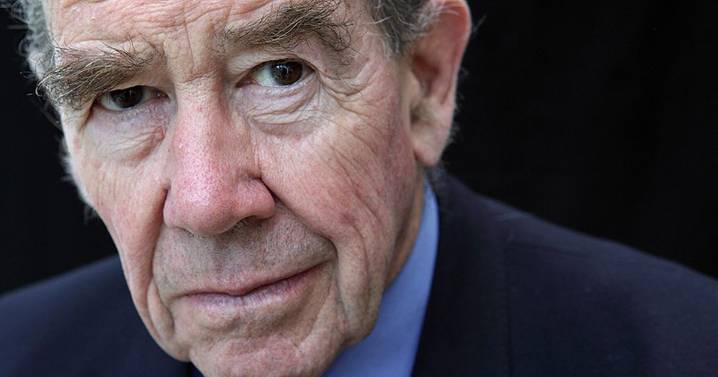 Legendary surgeon who carried out Britain’s first successful heart transplant dies