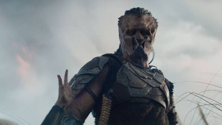 When does Predator: Badlands take place in the Predator/Alien timeline?