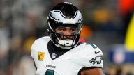 Eagles icon defends Jalen Hurts amid criticisms, offensive struggles