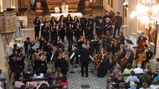 CORRIENTES: Concierto Sinfónico Coral Para Celebrar El Día De La Música En El Teatro Oficial Juan De Vera