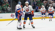 Islanders hold off Stars for 5th win in 6 games
