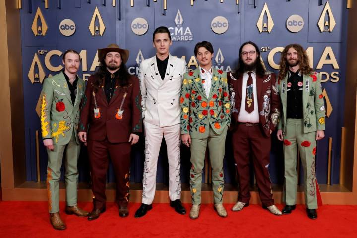 Loxley business hosting watch party for the Red Clay Strays CMA appearance tonight