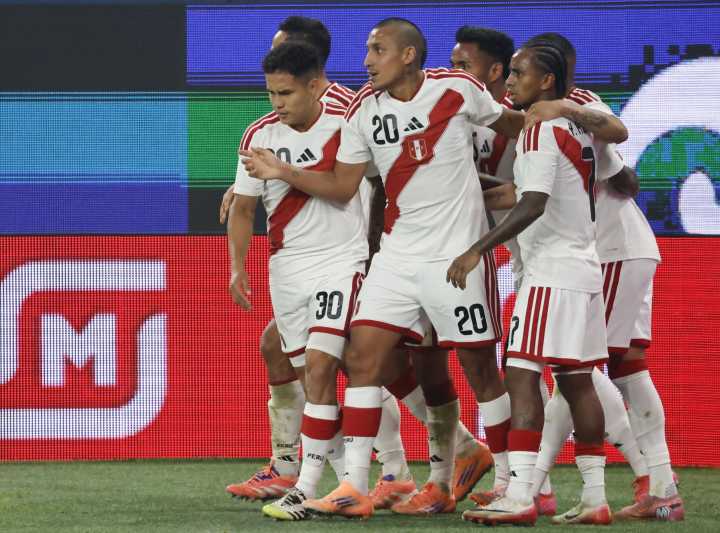 Perú rescató un empate 1-1 ante Rusia en San Petersburgo por el amistoso internacional