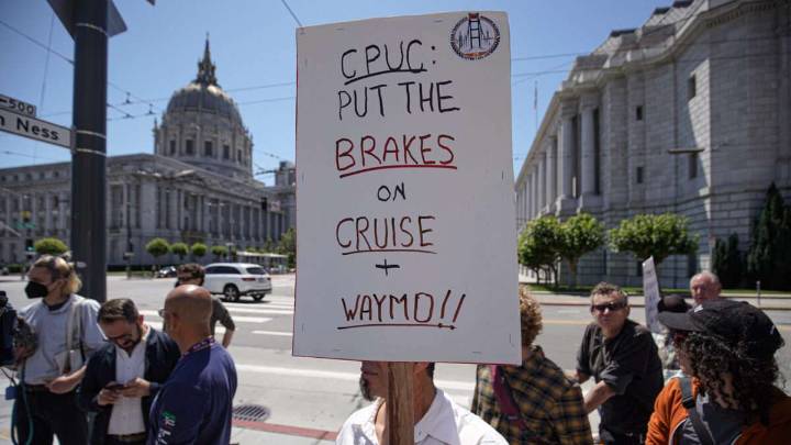 The New Luddites Want To Pump the Brakes on Driverless Cars