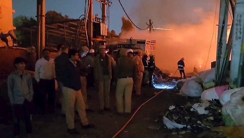 Massive fire breaks out in Delhi slum near Rithala metro station; 1 dead