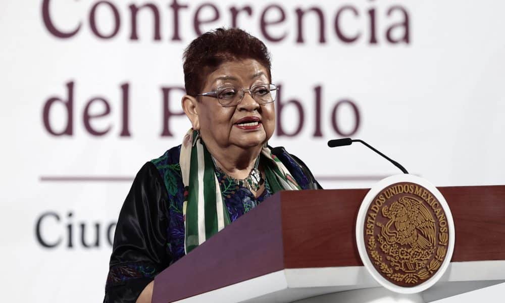 La nueva fiscal general interina de México promete servir con ética, justicia y firmeza