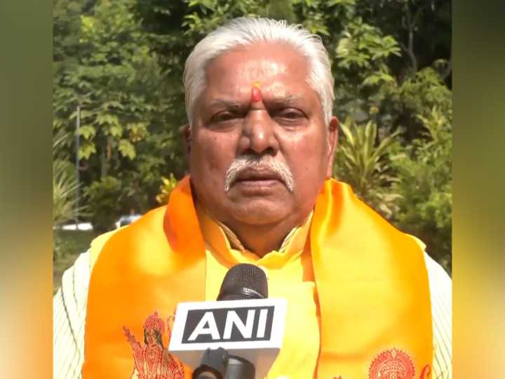 "Mahagathbandhan is living in illusion": BJP's Prem Kumar