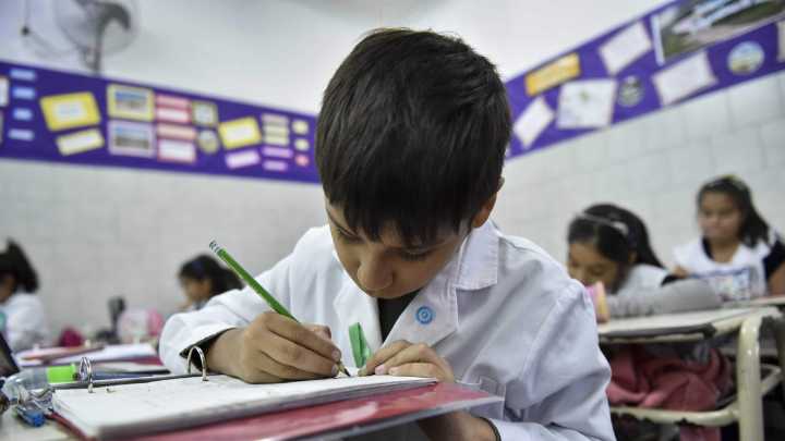 Presupuesto 2026: la inversión en Educación caerá al 0,75% del PBI, el nivel más bajo en diez años