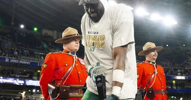 Riders' Emilus hauls in 10 passes, plus Grey Cup's Most Outstanding Canadian Award